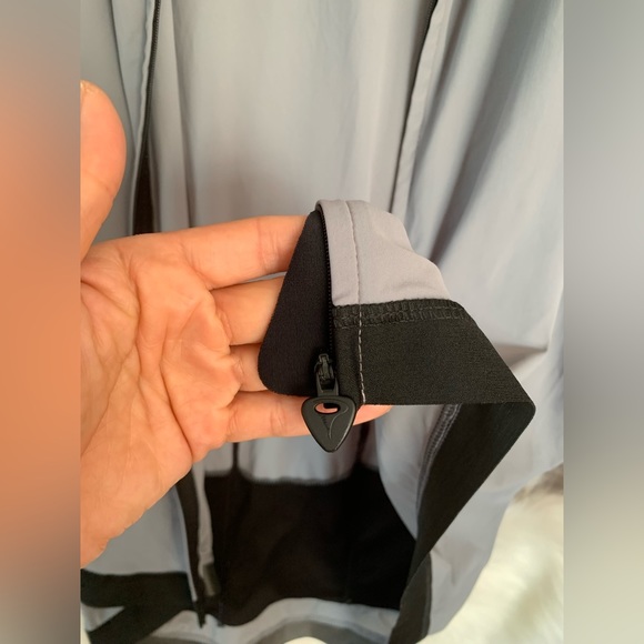 Pinarello asymmetric zip up bicycling shirt size XXL. - Picture 10 of 10